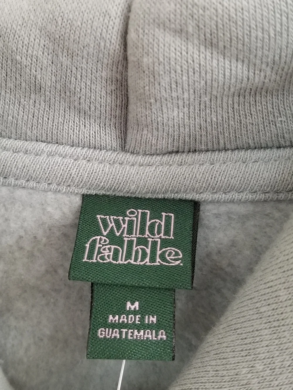 NWT Wild Fable Sage Green Snow Bunny Graphic Hoodie Sweatshirt Size Medium - Picture 5 of 6